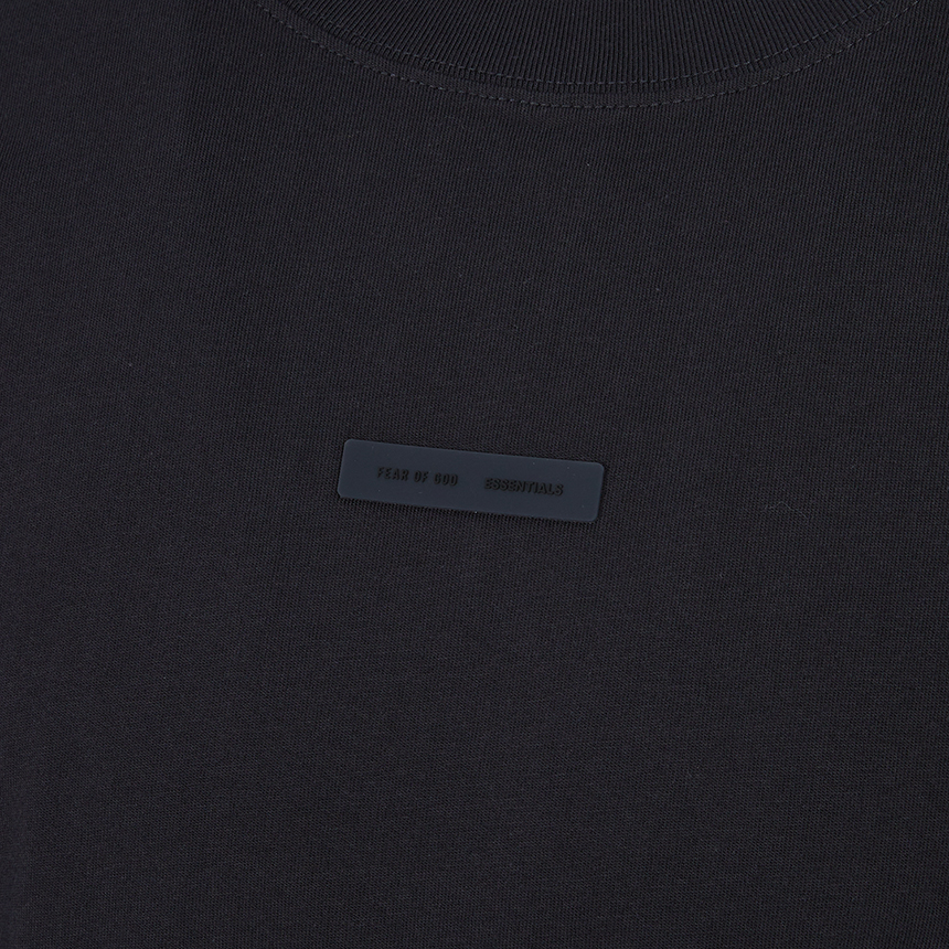 피어오브갓(FEAR OF GOD) 에센셜 남성 반팔티셔츠 125SP254280F JET BLACK