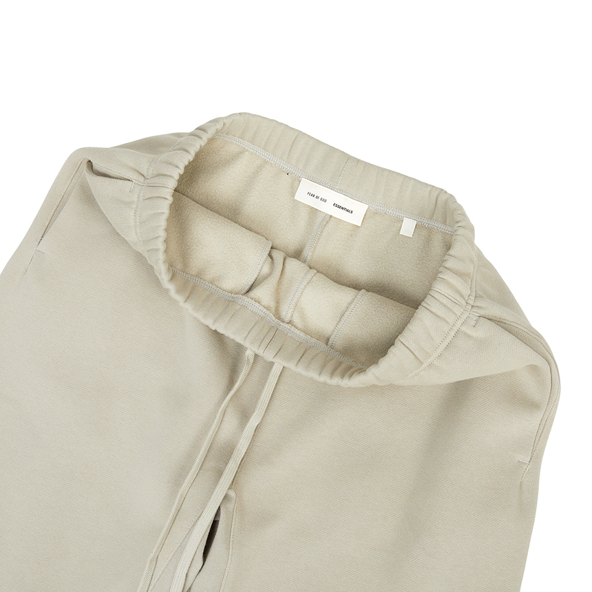 피어오브갓(FEAR OF GOD) 에센셜 남성 기모 스웻팬츠 130SP258046F ABBEY STONE