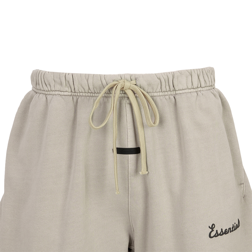 피어오브갓(FEAR OF GOD) 에센셜 남성 반바지 160SP264103F FADED SEAL