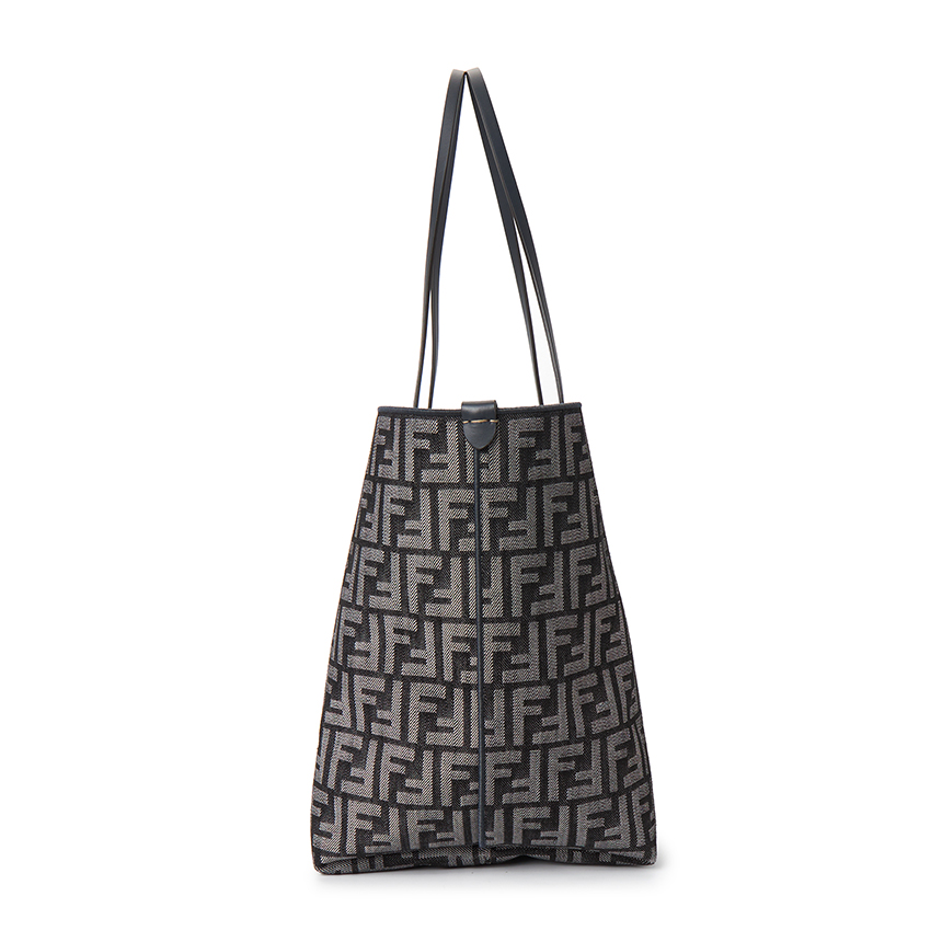 펜디(FENDI) 롤 라지 여성 양면 쇼퍼백 8BH425 AUT4 F1UJ5