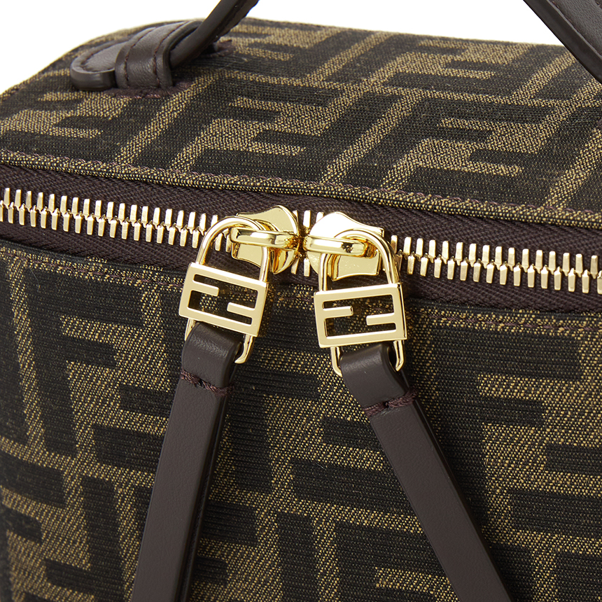 펜디(FENDI) 여성 배니티백 8BS108 AFPM F1GL7