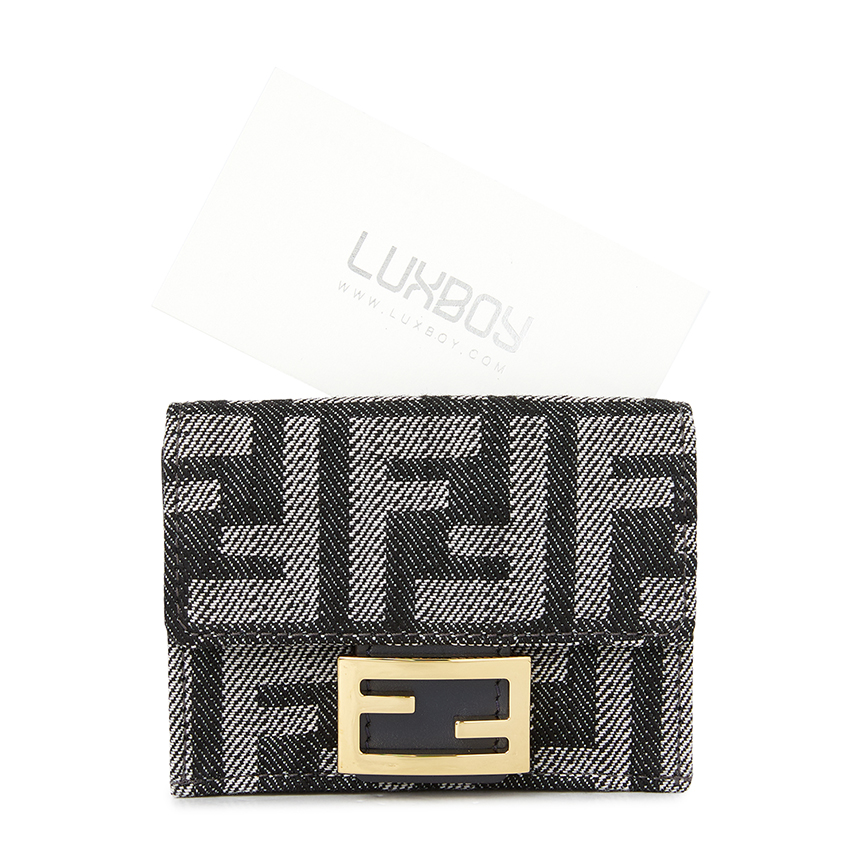 펜디(FENDI) 바게트 마이크로 여성 반지갑 8M0395 AUT4 F1UJ5