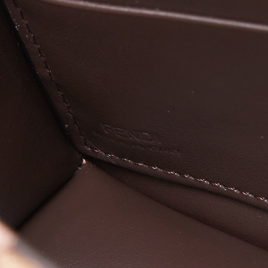 펜디(FENDI) 여성 체인 바게트백 8M0498 AT14 F0L1B