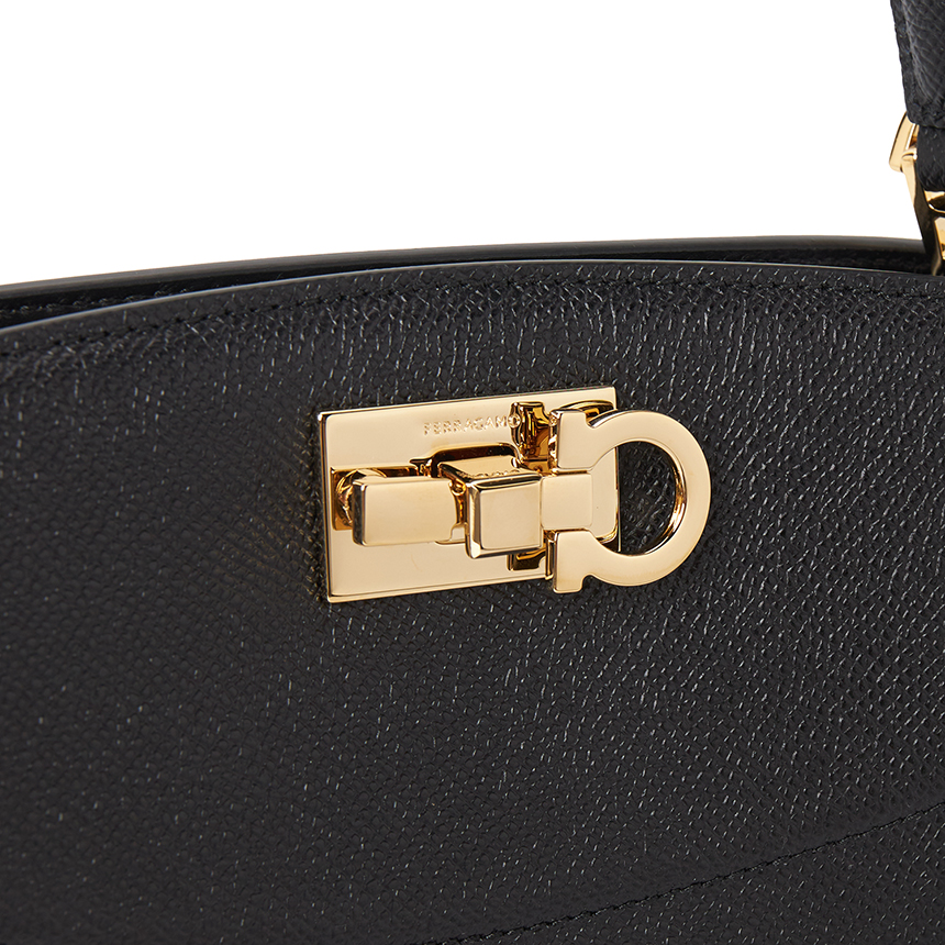 페라가모(FERRAGAMO) 스튜디오 박스 XS 여성 토트백 21A210 0786122