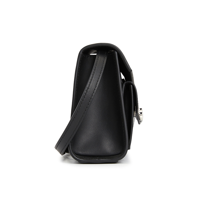 페라가모(FERRAGAMO) 미니 여성 숄더백 220916 0785902