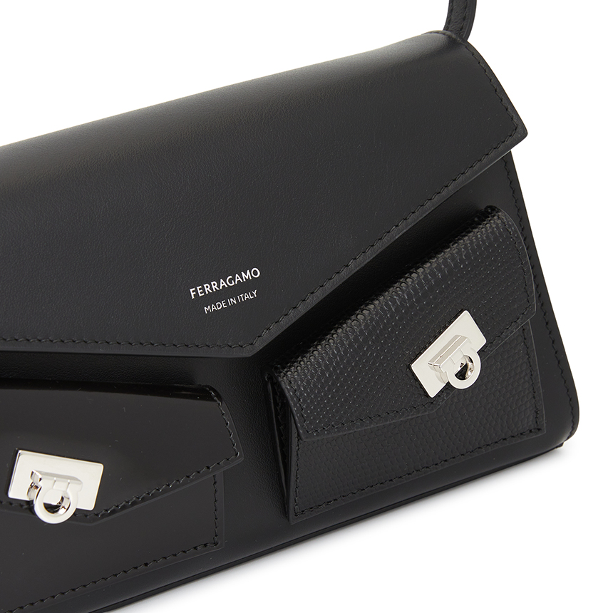 페라가모(FERRAGAMO) 미니 여성 숄더백 220916 0785902