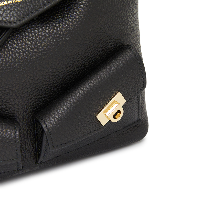 페라가모(FERRAGAMO) 멀티포켓 여성 백팩 220941 0785886