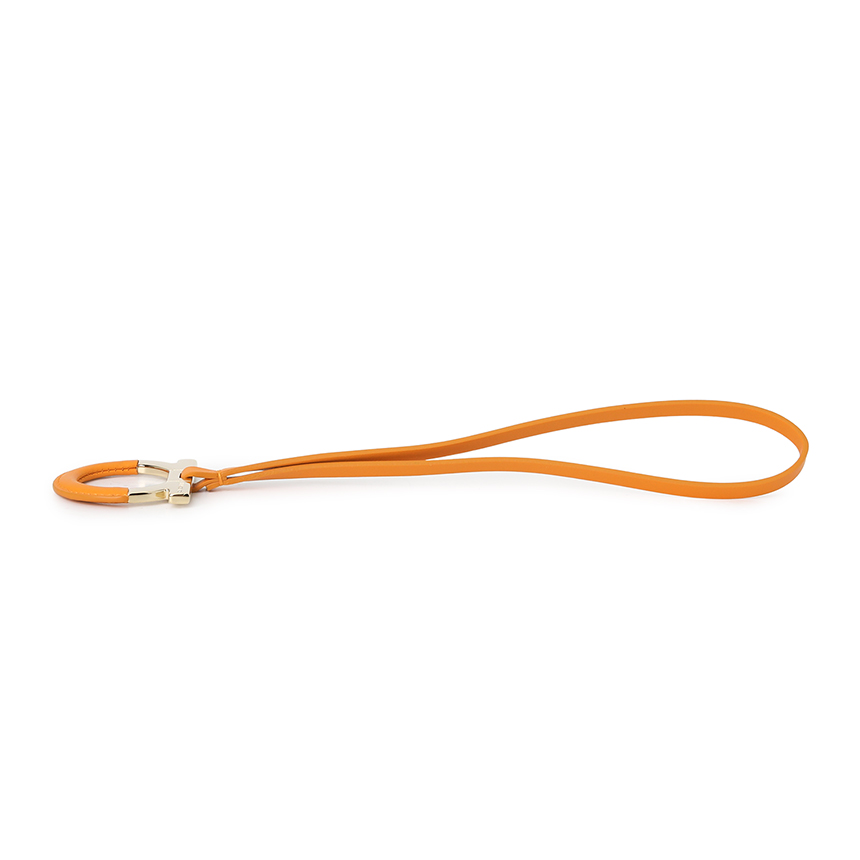 페라가모(FERRAGAMO) 간치니 여성 백참 220942 0786108