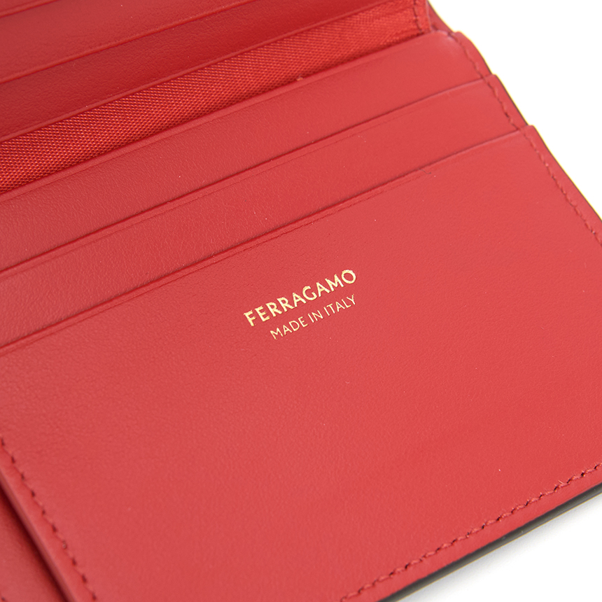 페라가모(FERRAGAMO) 간치니 컴팩트 여성 반지갑 220961 0785777