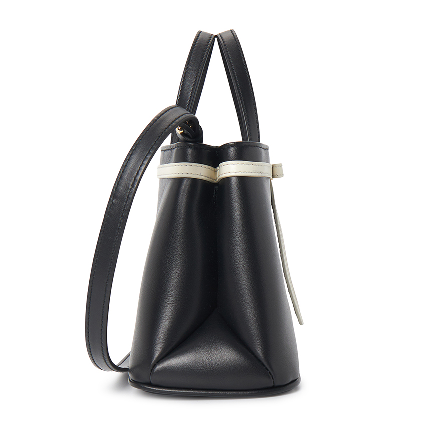 페라가모(FERRAGAMO) 미니 보우 여성 토트백 221080 0790190