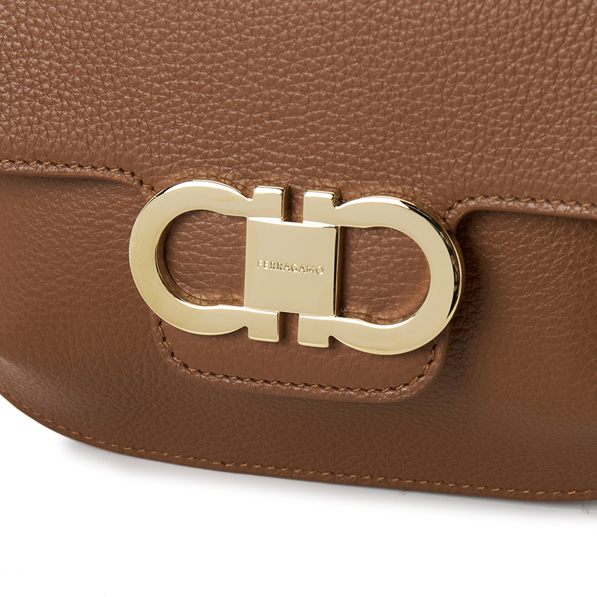 페라가모(FERRAGAMO) 더블 간치니 여성 미니백 221094 0789849