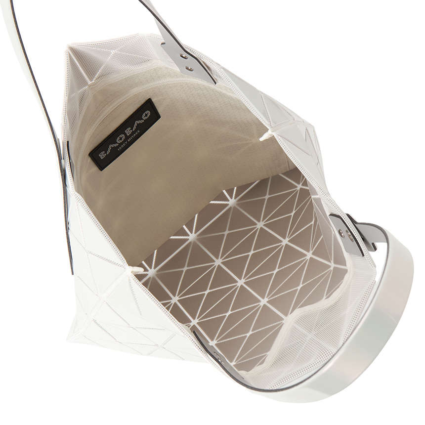 이세이미야케(ISSEY MIYAKE) 바오바오 루센트 메탈릭 여성 토트백 AG623 03
