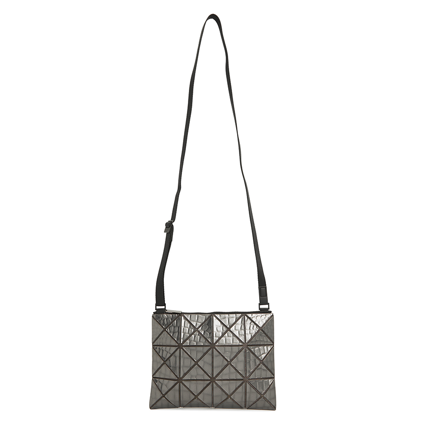 이세이미야케(ISSEY MIYAKE) 바오바오 메타 카이주 여성 숄더백 AG831 94