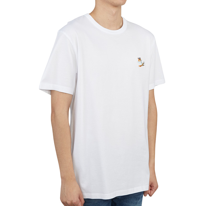 메종키츠네(MAISON KITSUNE) 드레스드 폭스 패치 클래식 남자 반팔티셔츠 JM00122KJ0008 P100