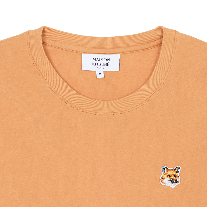 메종키츠네(MAISON KITSUNE) 폭스헤드 여성 반팔티셔츠 LW00105KJ0008 0131