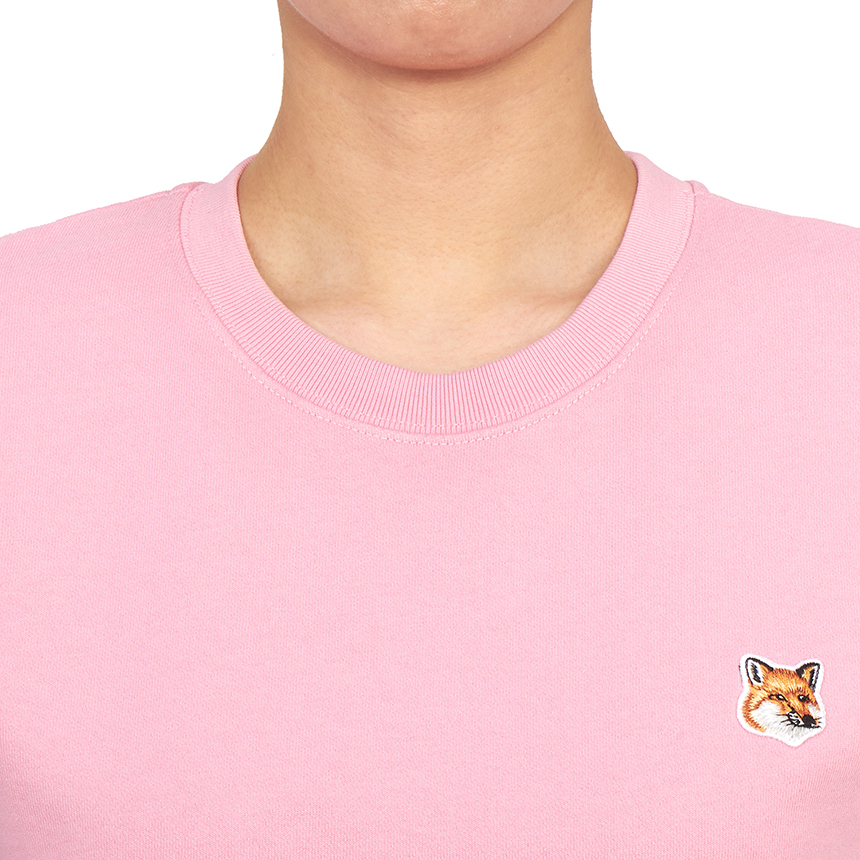 메종키츠네(MAISON KITSUNE) 폭스헤드 여성 맨투맨 LW00302KM0001 P630