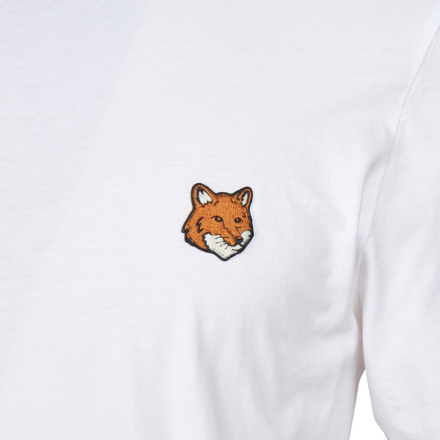 메종키츠네(MAISON KITSUNE) 폭스헤드 남성 반팔티셔츠 PM00107KJ7026 P100
