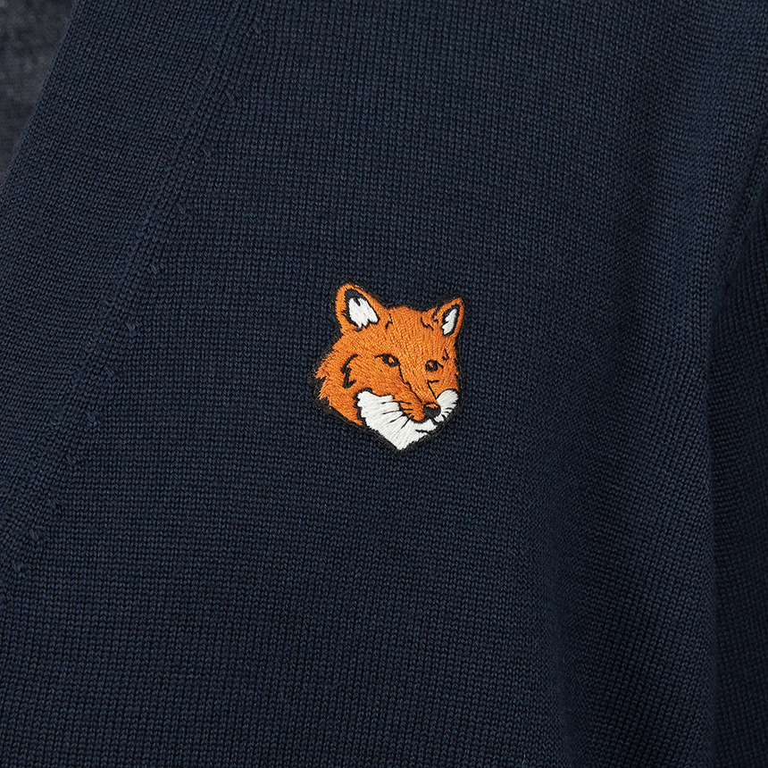 메종키츠네(MAISON KITSUNE) 폭스헤드 남성 가디건 PM00501KT1181 0413