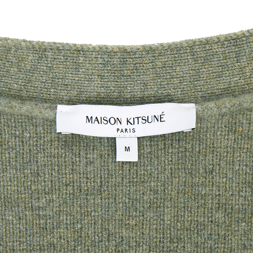 메종키츠네(MAISON KITSUNE) 폭스헤드 남성 가디건 PM00510KT1180 P131
