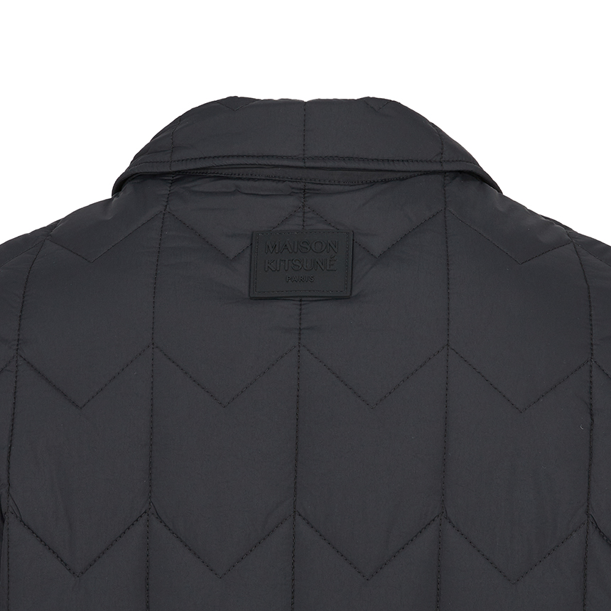 메종키츠네(MAISON KITSUNE) 남성 퀼팅 자켓 PM02104WW9067 P199