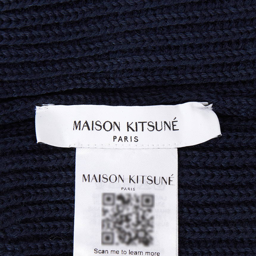 메종키츠네(MAISON KITSUNE) 폭스 헤드 라지 비니 (남여공용) PM06112KT1022 0413