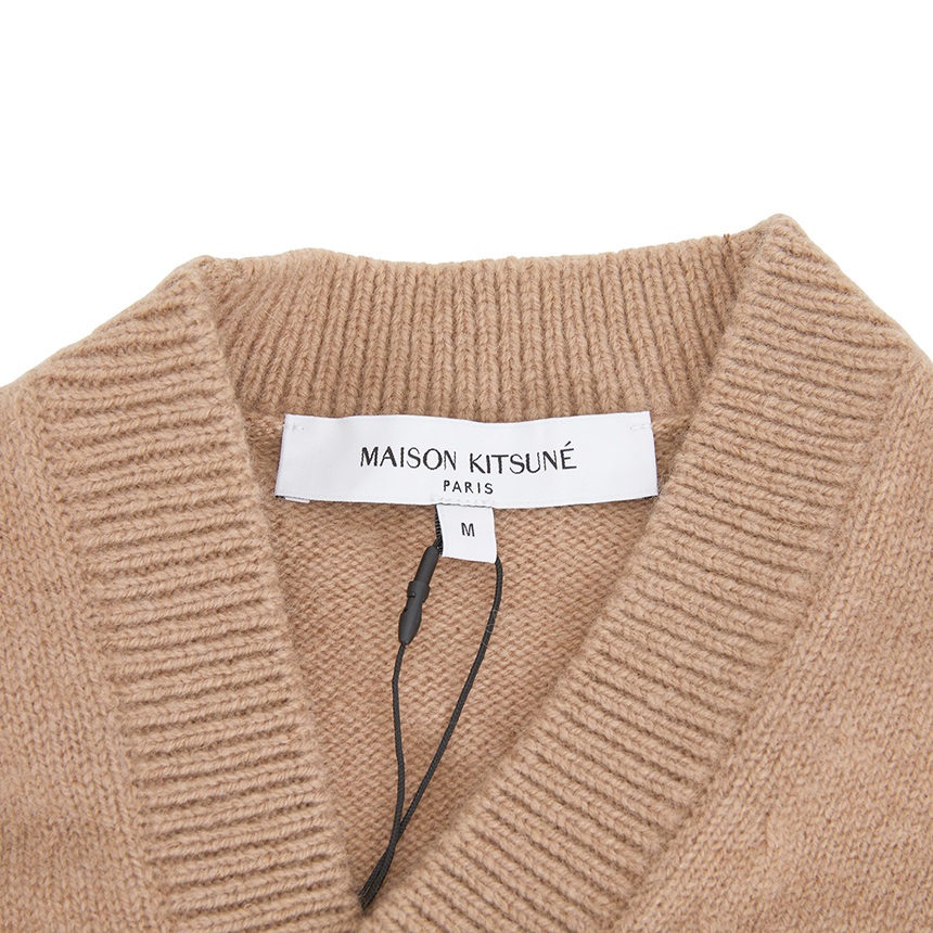 메종키츠네(MAISON KITSUNE) 베이비 폭스 여성 가디건 PW00501KT1006 0054