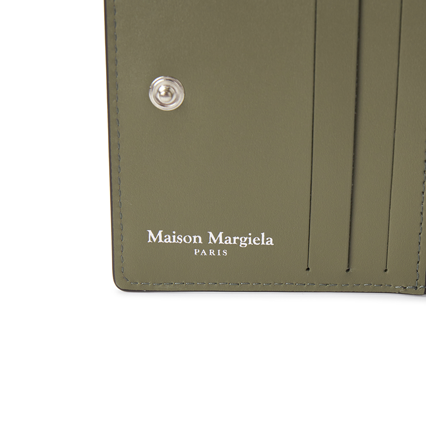메종마르지엘라(MAISON MARGIELA) 반지갑 (남여공용) SA3UI0007 P4745 T7429
