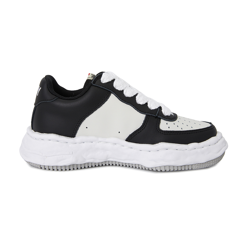 메종미하라야스히로(MAISON MIHARA YASUHIRO) 웨인 오리지널 솔 스니커즈 (남여공용) A08FW706 BLK WHT