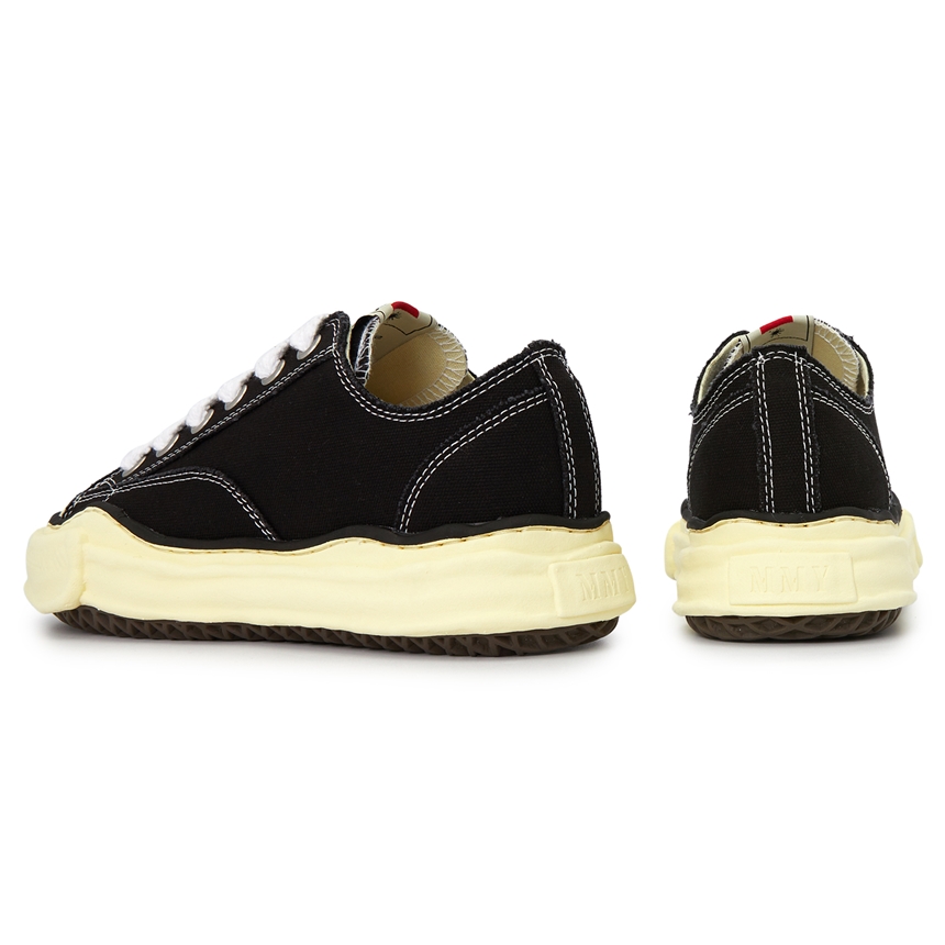 메종미하라야스히로(MAISON MIHARA YASUHIRO) 피터슨 오리지널 솔 남자 스니커즈 A09FW733 BLACK M