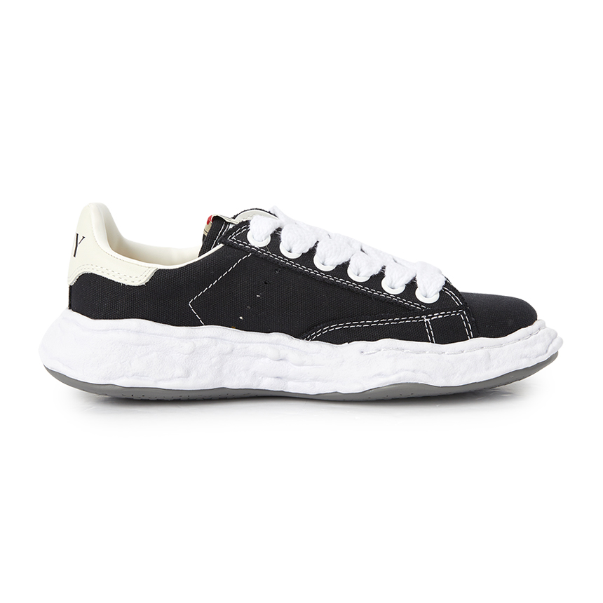 메종미하라야스히로(MAISON MIHARA YASUHIRO) 찰스 오리지널 솔 스니커즈 (남여공용) A12FW703 BLACK