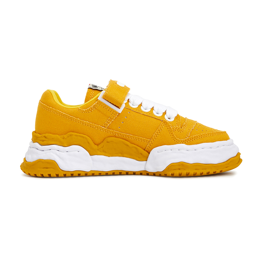 메종미하라야스히로(MAISON MIHARA YASUHIRO) 키스 오리지널 솔 스니커즈 (남여공용) A15FW740 YELLOW