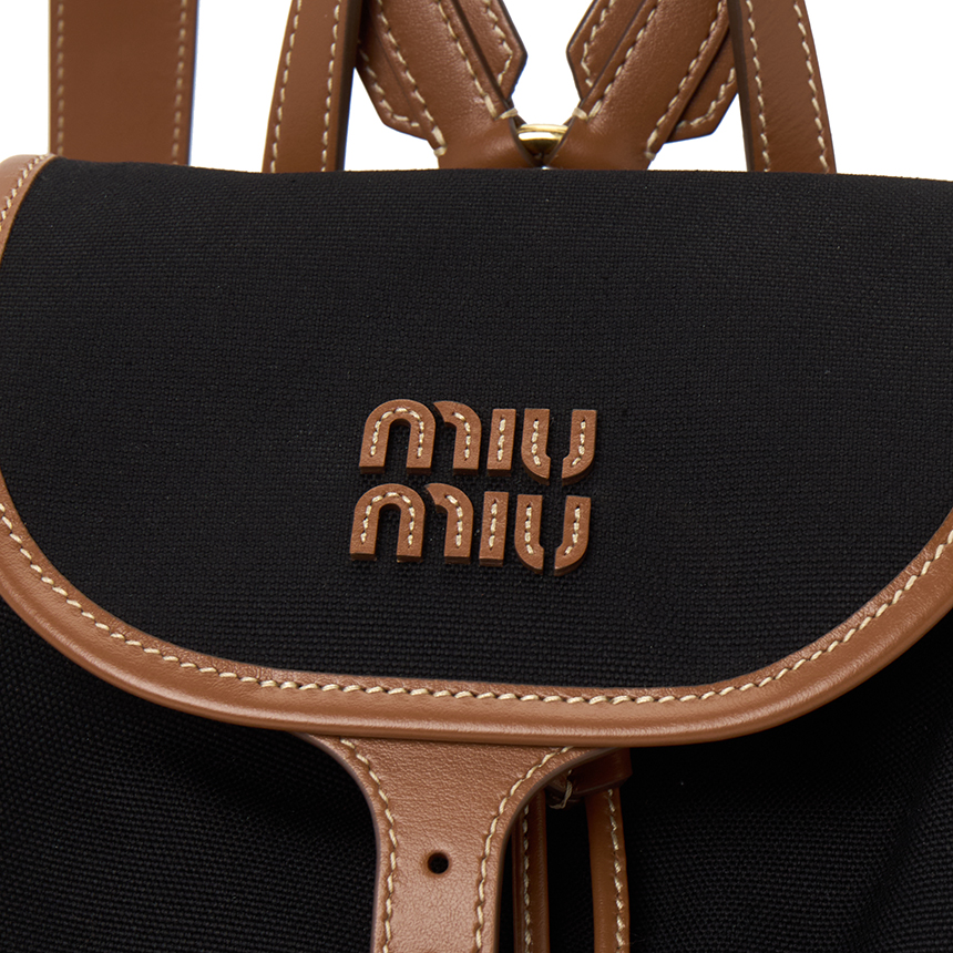 미우미우(MIUMIU) 여성 백팩 5BZ042 2IBQ F0RS5 OOM