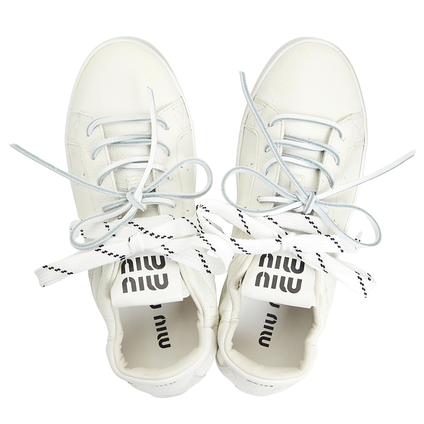 미우미우(MIUMIU) 여성 스니커즈 5E532E 2KJ F0009