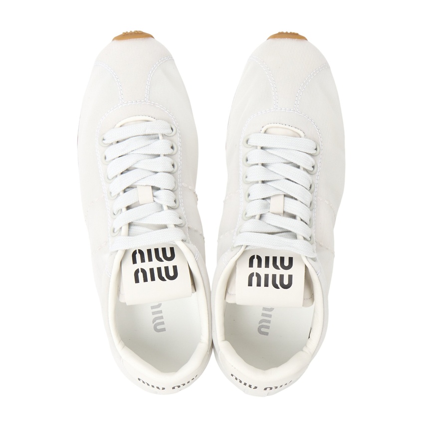 미우미우(MIUMIU) 여성 스니커즈 5E709E 099 F0009