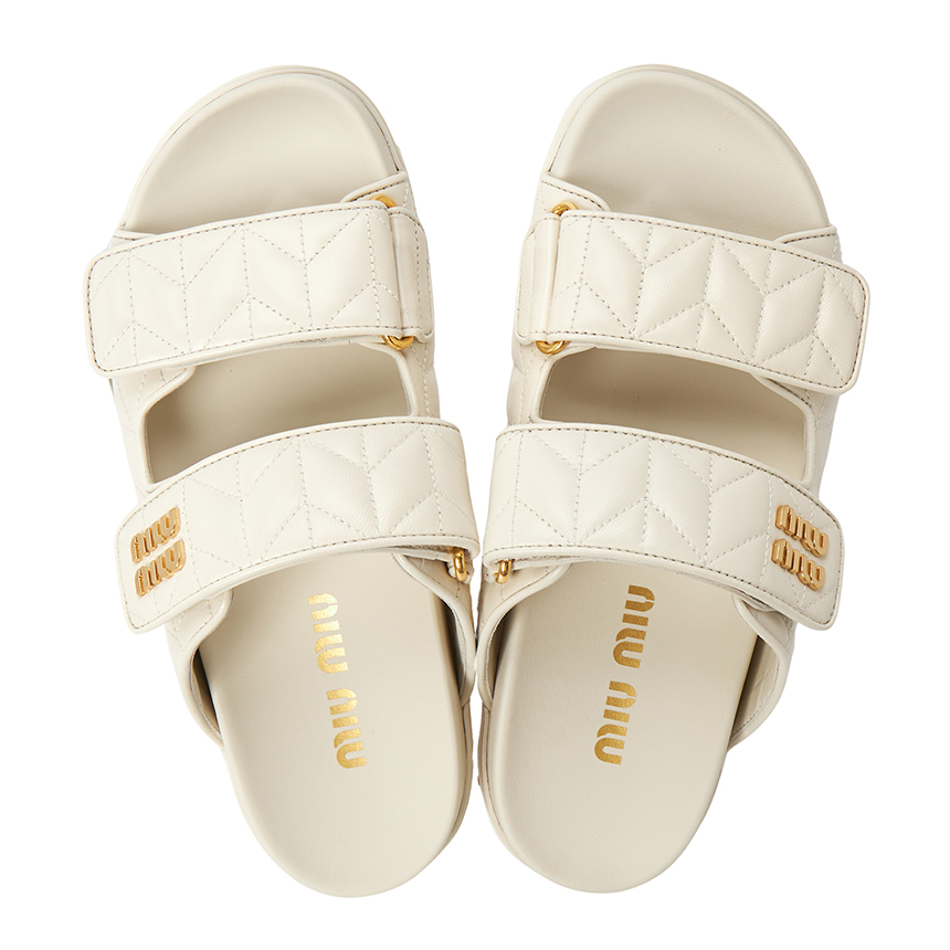 미우미우(MIUMIU) 마테라쎄 여성 슬리퍼 5XX640 88T F0009