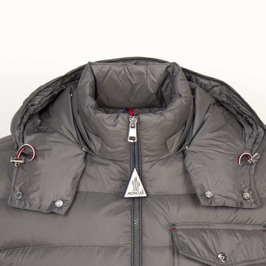 몽클레어(MONCLER) 베리스 남성 패딩 점퍼 1A00004 599Q0 93B 1A00004 599Q0 93B L2091