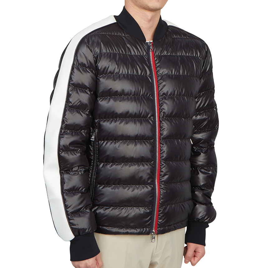 몽클레어(MONCLER) 아룩스 남자 패딩 점퍼 봄버 자켓 레귤러핏 1A00005 595ZJ 999