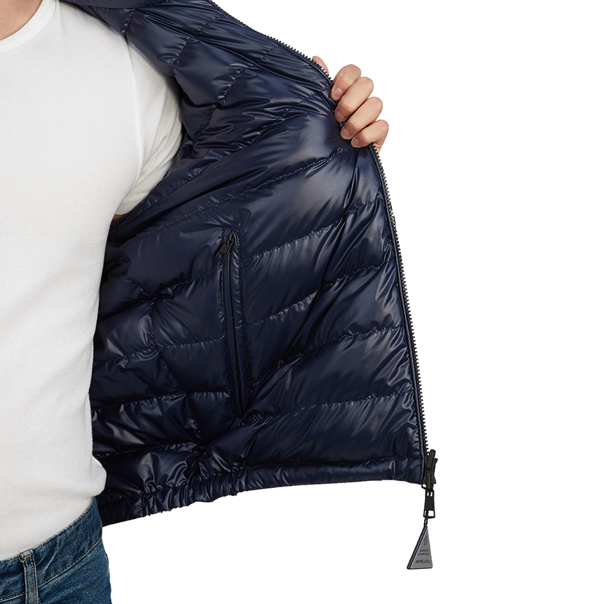 몽클레어(MONCLER) 타블라스 남성 리버시블 패딩 점퍼 1A00008 M3977 S70