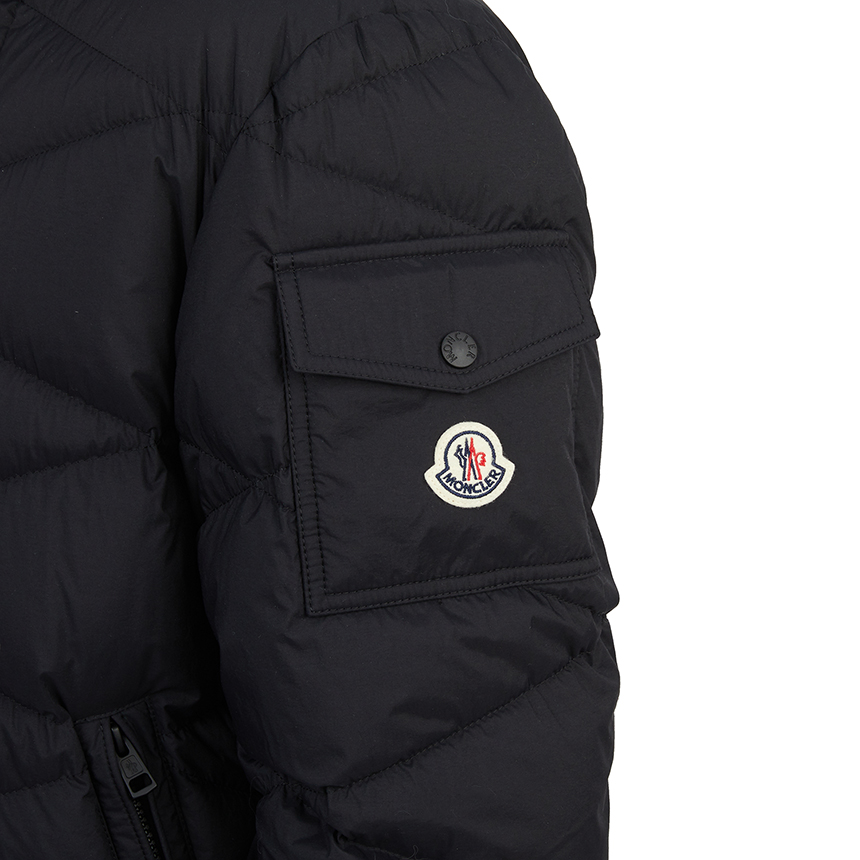 몽클레어(MONCLER) 보라스코 남성 패딩 점퍼 1A00084 596TM 999