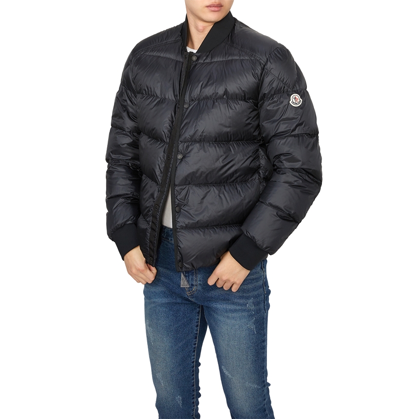 몽클레어(MONCLER) 바제나 남성 패딩 점퍼 1A00097 5967G 999