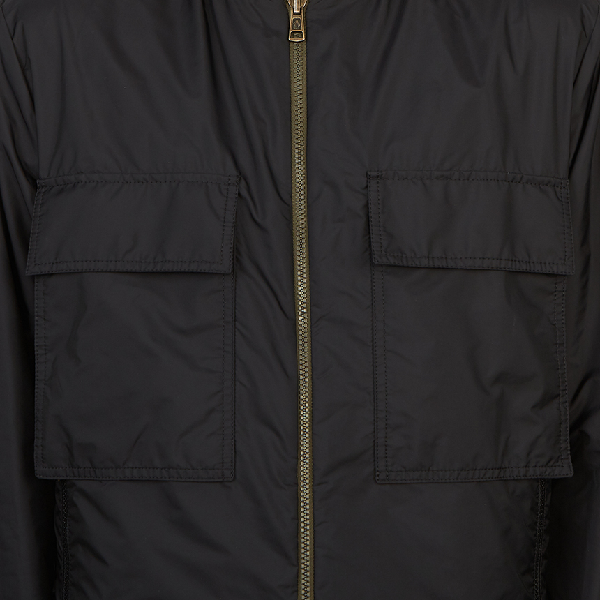 몽클레어(MONCLER) 우베즈 남자 양면 봄버 자켓 슬림핏 1A00099 68352 833