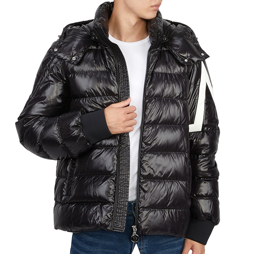 몽클레어(MONCLER) 코리데일 남자 후드 패딩 점퍼 자켓 1A00101 68950 999