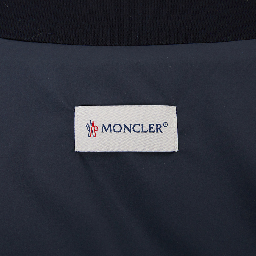 몽클레어(MONCLER) 남성 조끼 1A00103 89B5F 779 L1091