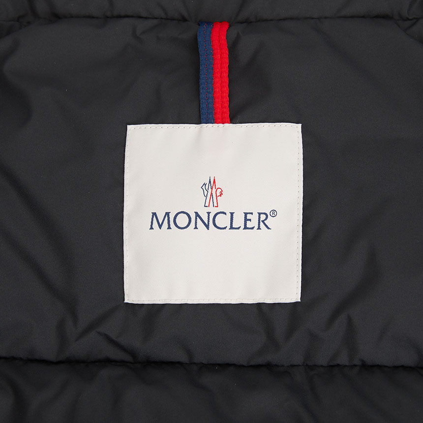 몽클레어(MONCLER) 두르베 여성 패딩 점퍼 1A00229 597YW 999 K2093