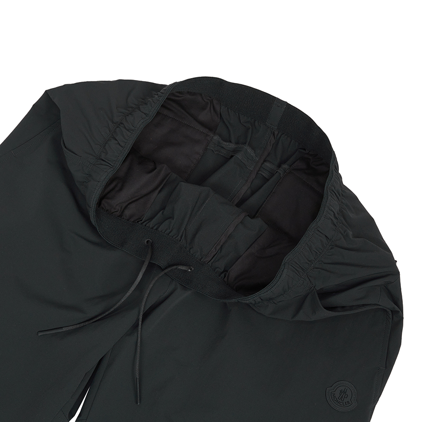 몽클레어(MONCLER) 남성 조깅 팬츠 2A00048 59818 999 K2091