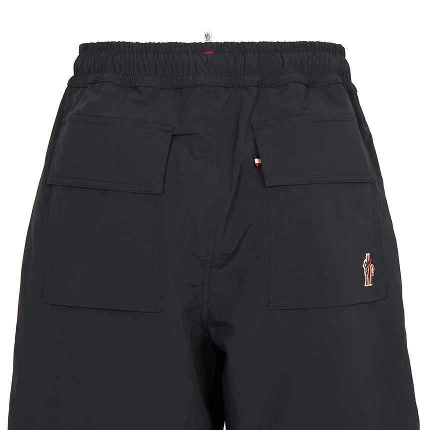 몽클레어(MONCLER) 남성 반바지 2B00003 597SL 999 2B00003 597SL 999 L1097