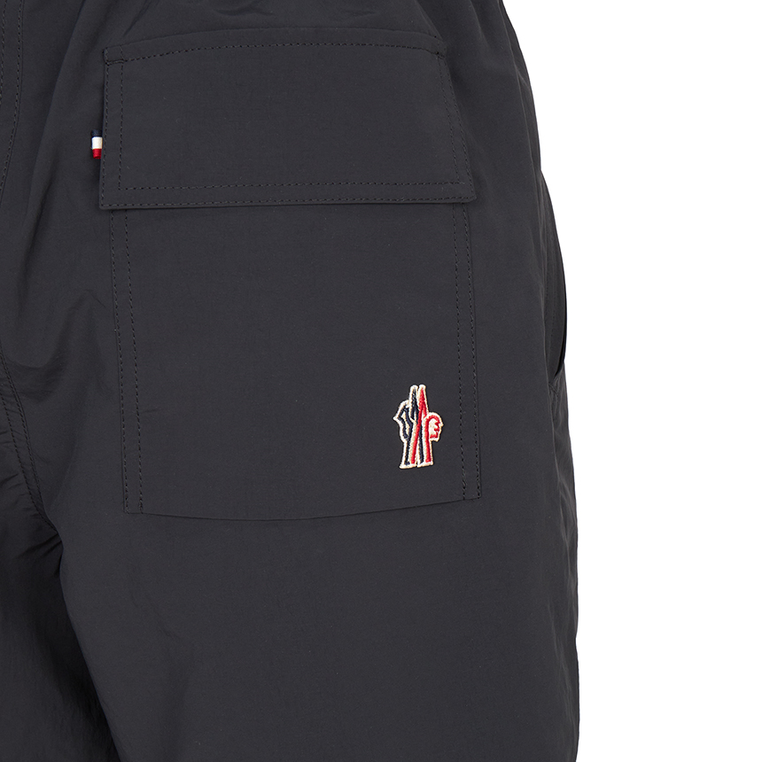 몽클레어(MONCLER) 남성 반바지 2B00003 597SL 999 2B00003 597SL 999 L1097