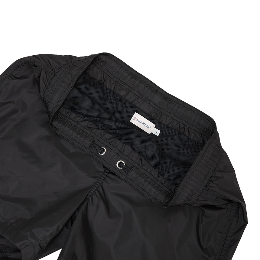 몽클레어(MONCLER) 남성 스윔팬츠 수영복 2C000040 53326 999 2C000040 53326 999 L1091