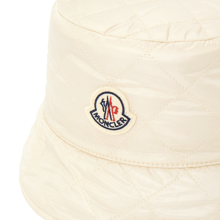 몽클레어(MONCLER) 여성 패딩 버킷햇 벙거지 모자 3B00027 788RA 20N K2093