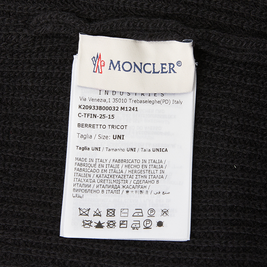 몽클레어(MONCLER) 여성 비니 3B00032 M1241 999 K2093